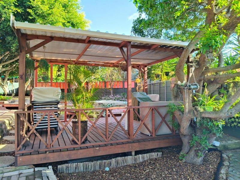 3 Bedroom Property for Sale in Fraaiuitsig Western Cape